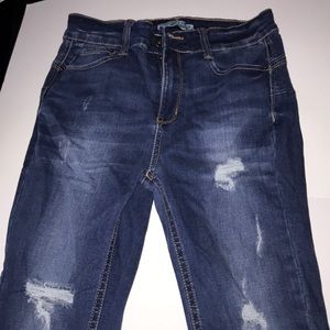 super adorable ripped jeans